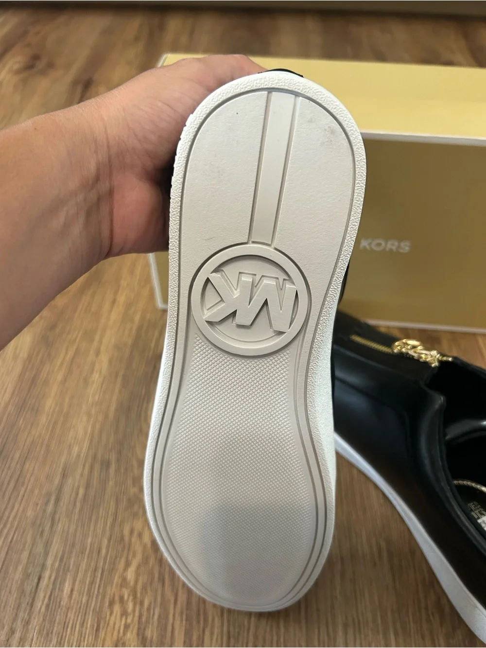 MICHAEL KORS black gold zipper shoes sneakers women’s 9 new